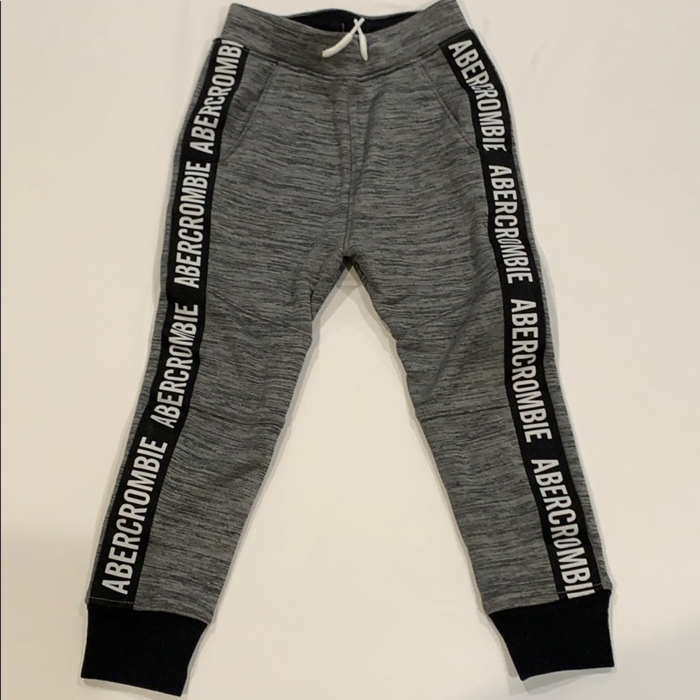 Gray sweats with Abercrombie going down sides.
